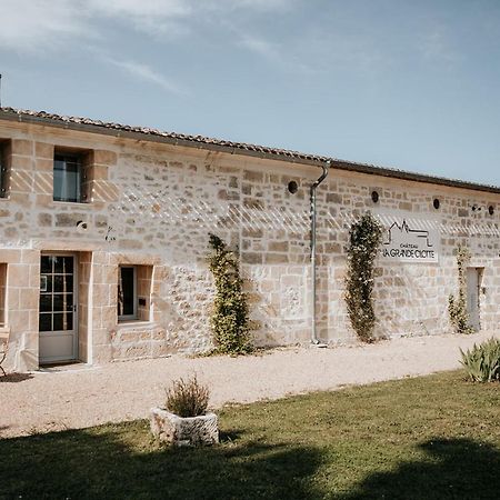 Chateau La Grande Clotte Lussac  Buitenkant foto