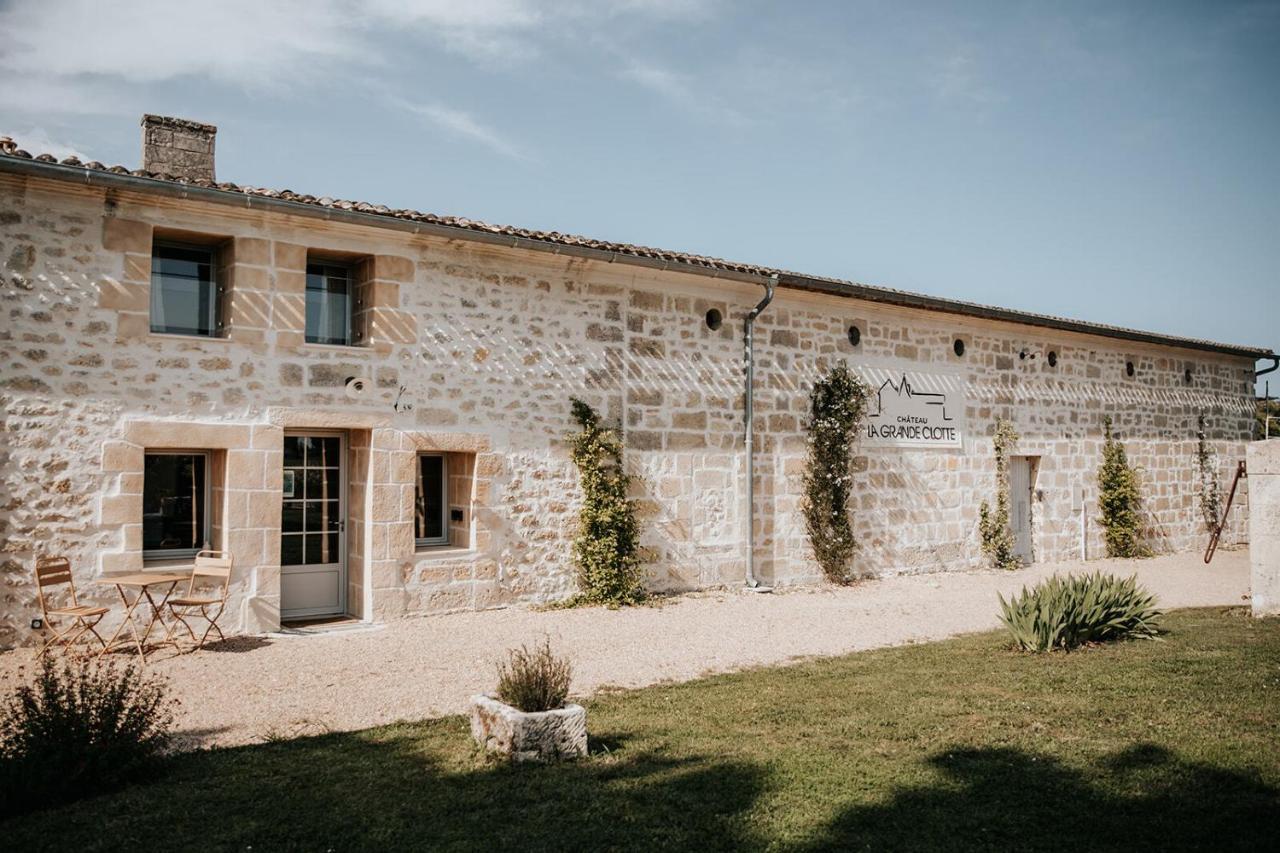 Chateau La Grande Clotte Lussac  Buitenkant foto