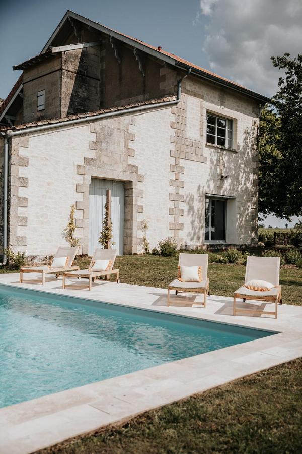 Chateau La Grande Clotte Lussac  Buitenkant foto